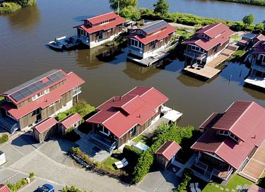 Vakantiehuis (6p) met eigen aanlegsteiger - 10