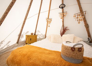 Slapen tussen de schapen in een tipi (5 pers) - 15