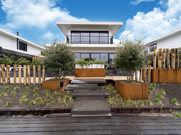 Villa met tuin en wellness aan het water - 1