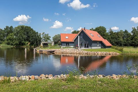 Logement de vacances avec sauna au bord de l'eau - 2