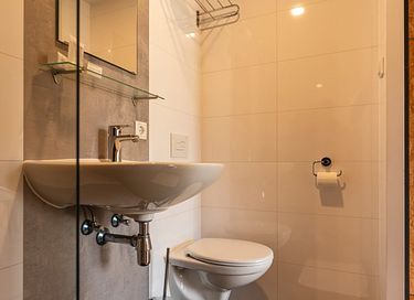 Suite with private hot tub on the coast - 5