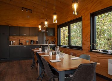 Groepslodge bij het water in Friesland - 11