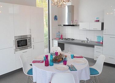 Modern huis met buitenzwembad - 5