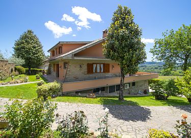 Holiday villa with swimming pool (11 persons) - 2