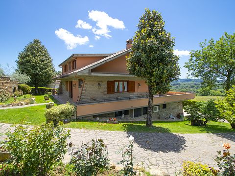 Holiday villa with swimming pool (11 persons) - 2