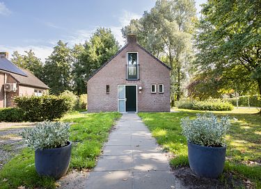 Vakantiehuis met grote tuin en sauna - 35