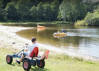 Lodge adapté aux enfants avec une grande véranda - 12