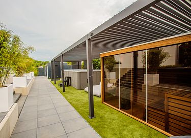 Luxe Wellnessvilla met Jacuzzi en Sauna - 21