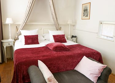 Sleep in the oldest inn in the Netherlands - 9