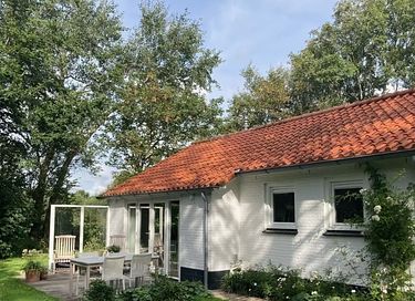 Vakantiebungalow op bosrijk park aan de kust - 22