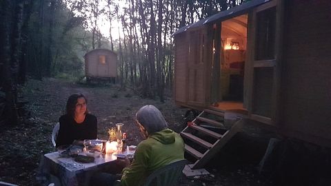 Tiny house op wielen in Bourgondië - 4