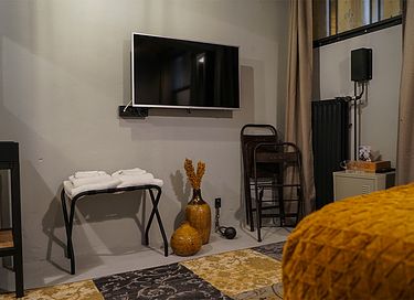 Cellule d'un ancien garde-champêtre dans un hôtel-boutique - 4
