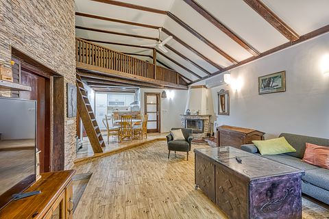 Waterfront villa with pool, sauna and jacuzzi - 3