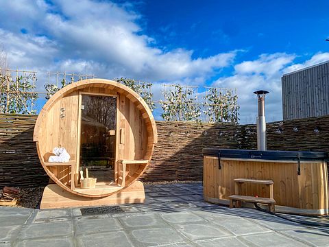 Petite maison avec Animaux et Bien-être - 3