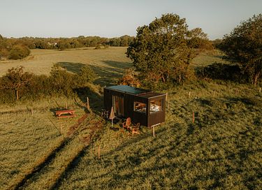 Tiny house vlakbij surfspot in Bretagne