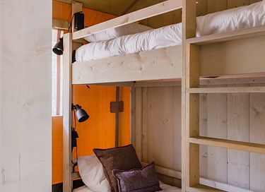 Luxury glamping lodge with private hot tub - 12