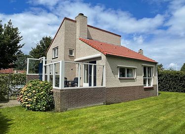 Moderne Ferienwohnung mit großem Garten - 2