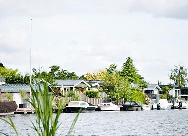 Freistehende Villa am Wasser 4p - 30