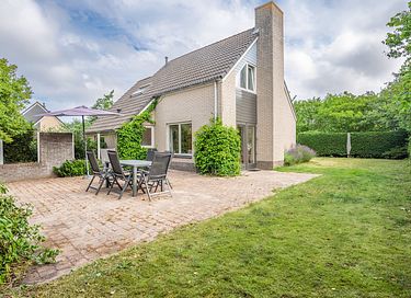 Feriebolig med indhegnet have på Texel