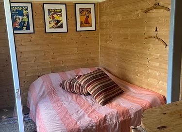 La hutte et son dôme au bord de l’étang  - 12