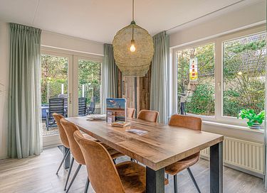 Holiday home with sauna and garden on Texel - 9