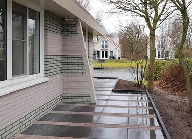 Luxury bungalow with waterfront sauna - 21