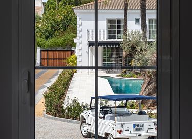 Luxury villa near the sea for up to 20p. - 41