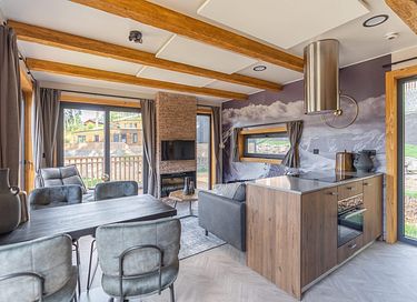 Cozy stay by the water in Limburg - 6
