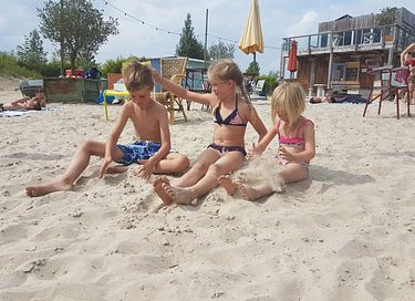 Uniek overnachten in een omgebouwde tram - 18