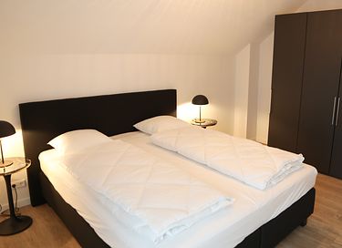 Stylish waterfront accommodation in Zeeland - 20