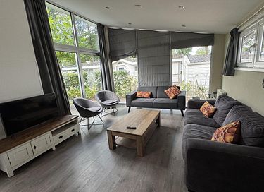 Groepsverblijf met sauna op een leuk park - 3