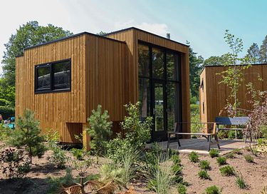 Tiny House aan het water (honden toegestaan)