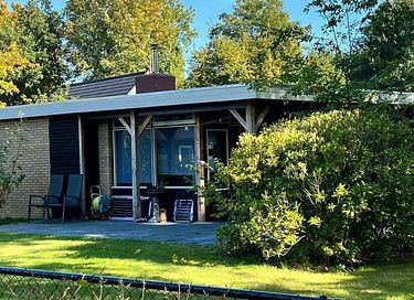 Vakantiehuis (4p) met hottub op bosrijk park - 2