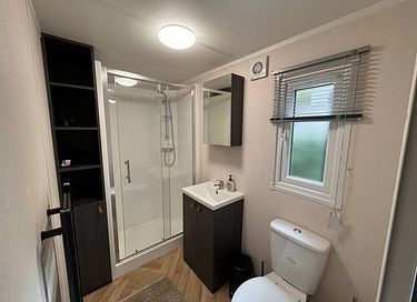 Chalet met jacuzzi in het bos - 14