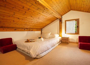 Chalet tussen de bergen met uitzicht - 3