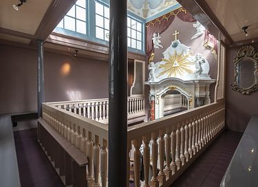 A hidden chapel in the heart of Amsterdam - 6