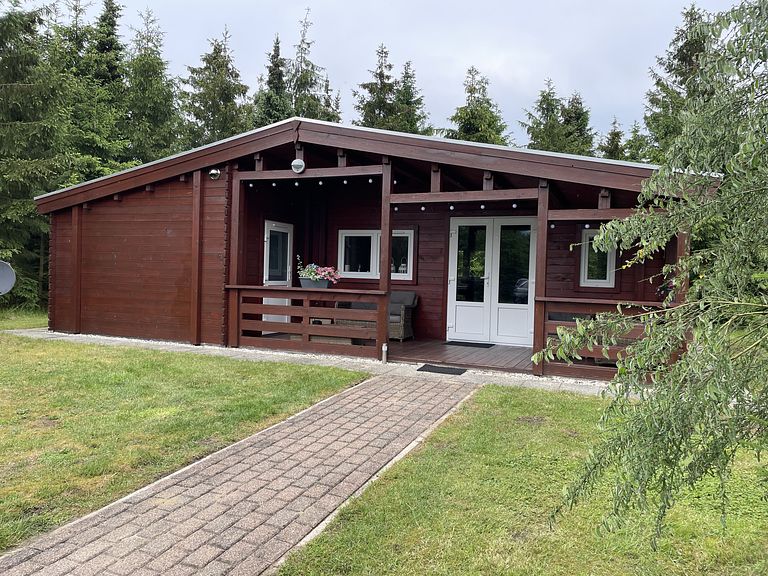 Ruime chalet in een groene oase van rust - 1