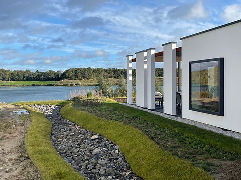 Ferienwohnung am Wasser mit Aussicht - 2