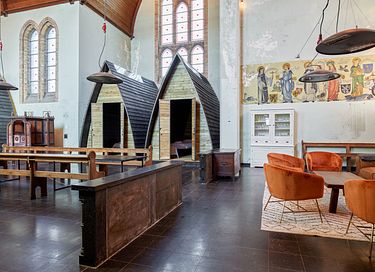 Logement de groupe unique (12p) dans une église - 6
