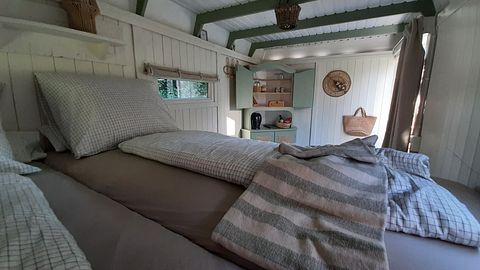 Une roulotte pour ceux qui recherchent le calme et la tranquillité - 4