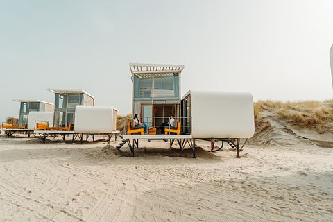  Slaap op het strand van Zeeland - 2