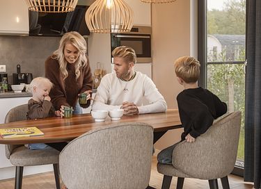 Lodge met omheinde tuin, sauna en hottub - 9