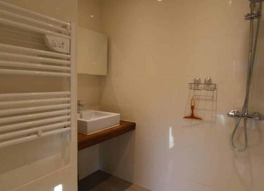 Retraite de luxe dans la nature avec spa privé - 15
