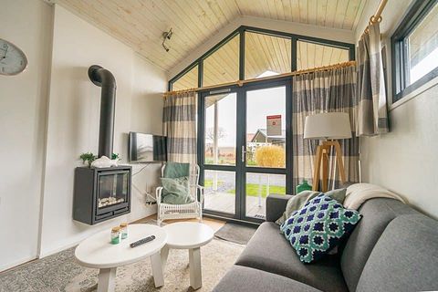 tiny house au bord d'un lac en Gueldre - 4