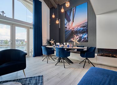 Wakker worden met uitzicht op het water