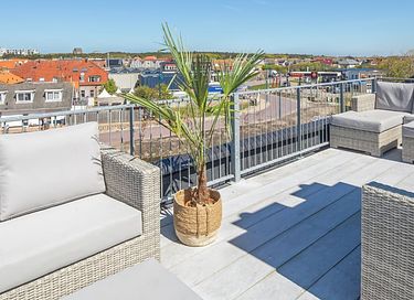 Luxury hotel suite with wellness facilities on Texel - 17