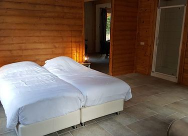 Waldhaus aus Holz mit Sauna auf der Veluwe - 19