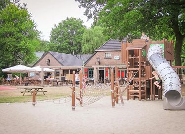 Ruime safaritent voor 6 personen - 11