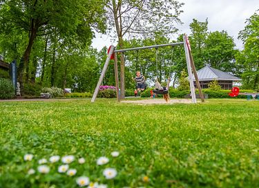 6-persoons design huis op een gezellig park - 19