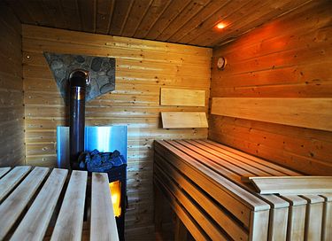 Forest cabin with private sauna - 22
